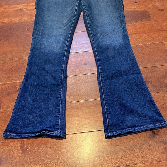 American Eagle Jeans - Picture 7 of 9